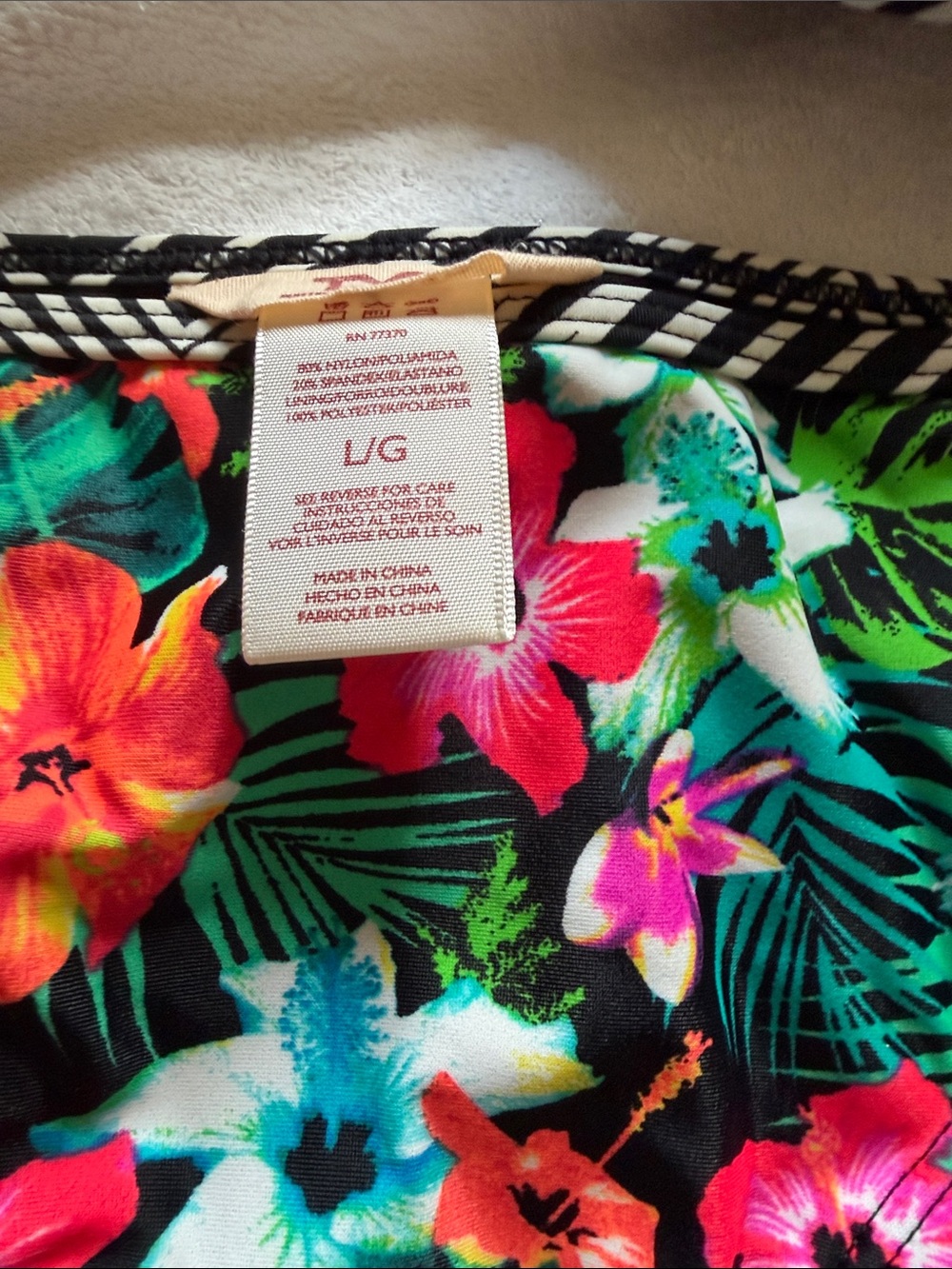 NWT TYR Take A Trip Push Up Bra & Classic Bottom Bikini Set Floral SZ L NEW - Picture 2 of 6